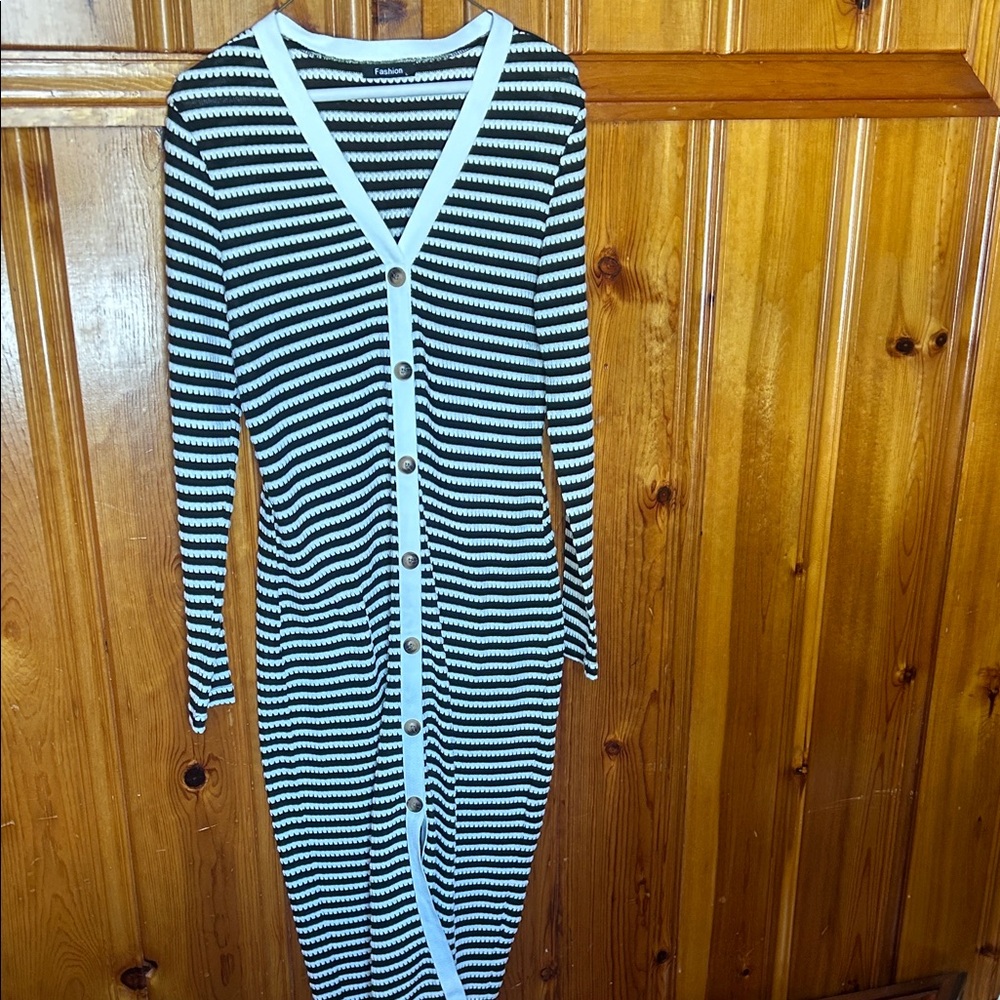 Striped Black and White Button-Down midi Dress from Amazon